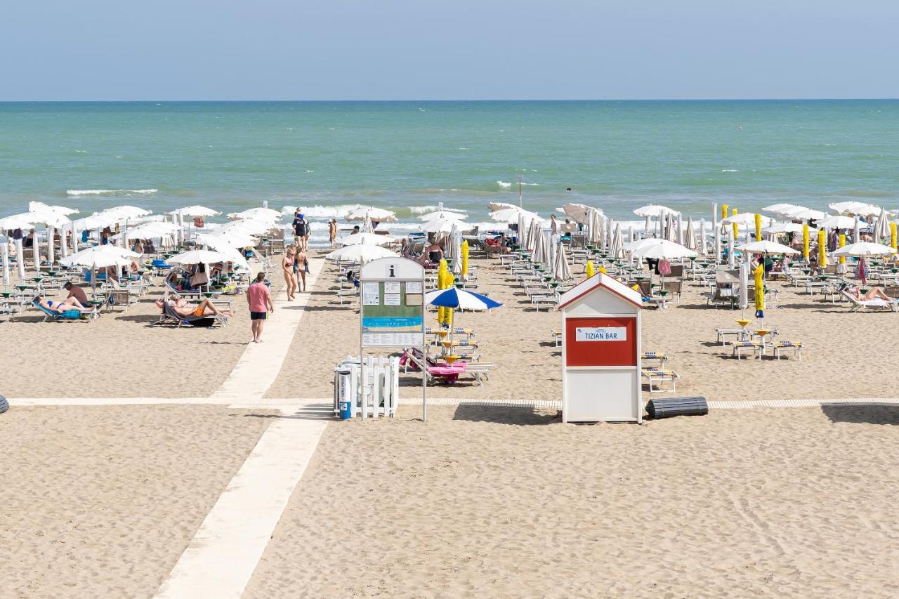 Hotel Tizian Beach Καόρλε Εξωτερικό φωτογραφία